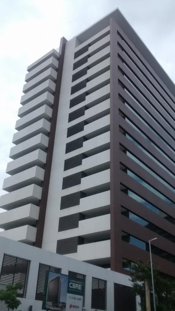 Realizações - Comercial Capri / SP